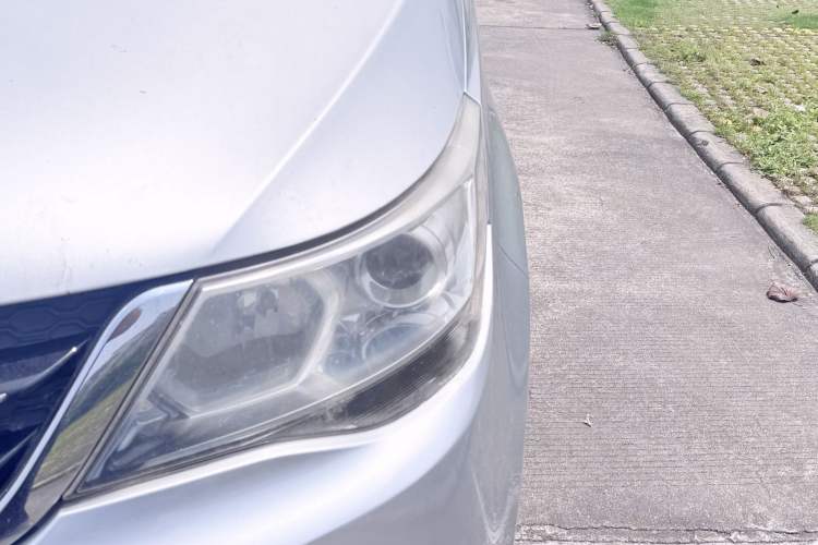 Used Baojun 730 2016 1.8L Manual Comfort Version 7 Seats Left Front Headlight