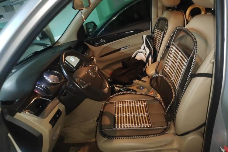 Used Baojun 730 2016 1.5L Manual Luxury Edition 7 Seats Left Front Seat