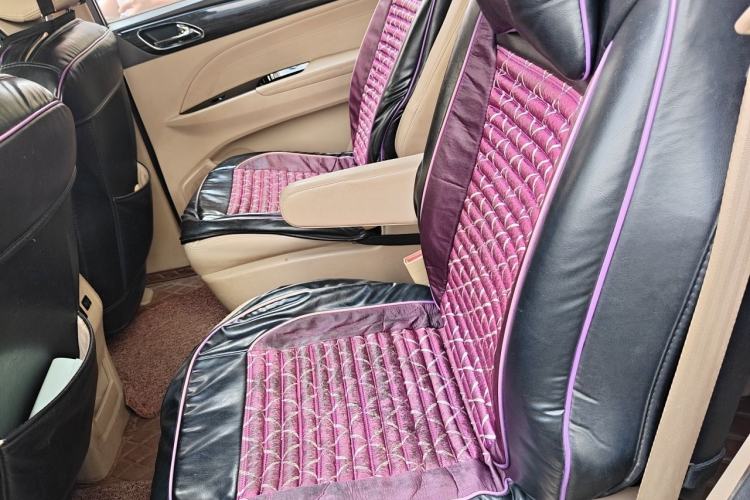 Used Baojun 730 2016 1.5T Manual Luxury Edition 7 Seats Left Rear Seat