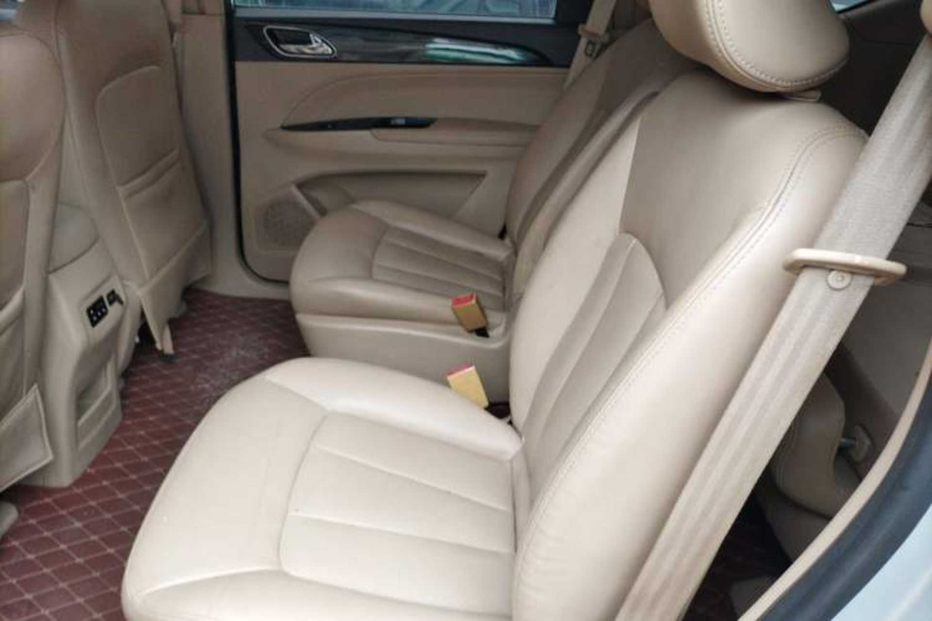 Used Baojun 730 2016 1.5L Manual Comfort Version 7 Seats China V Emission Standard Left Rear Seat