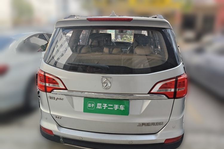 Used Baojun 730 2016 1.5T Manual Luxury Edition 7 Seats Rear
