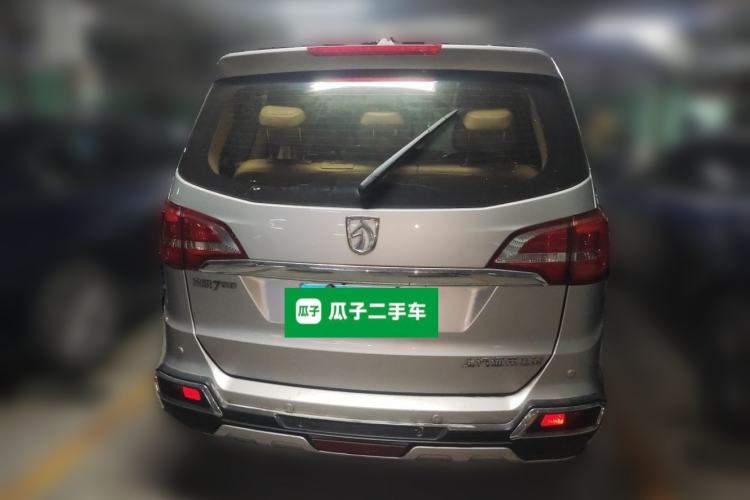 Used Baojun 730 2016 1.5L Manual Luxury Edition 7 Seats Rear