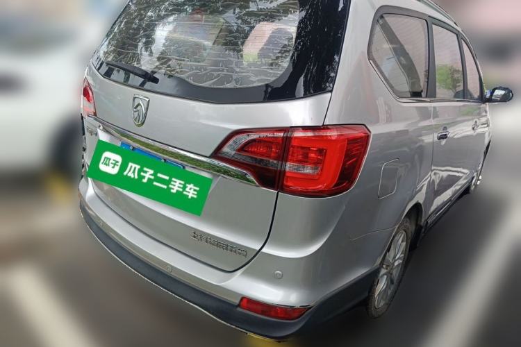 Used Baojun 730 2016 1.5L Manual Comfort Version 7 Seats China V Emission Standard Rear Right 45 Deg