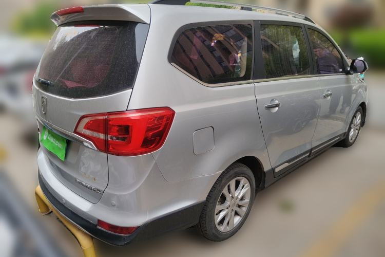 Used Baojun 730 2016 1.5L Manual Comfort Version 7 Seats China V Emission Standard Rear Right 45 Deg