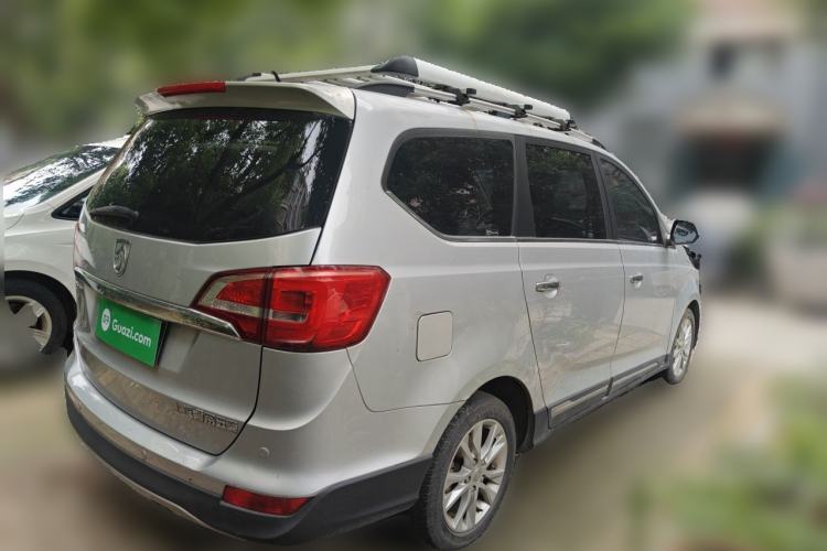 Used Baojun 730 2016 1.5L Manual Comfort Version 7 Seats China V Emission Standard Rear Right 45 Deg