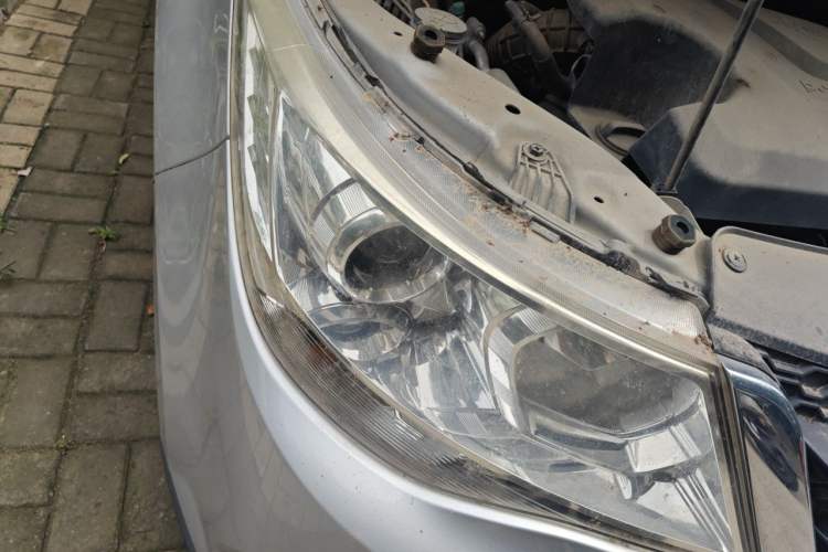 Used Baojun 730 2016 1.5L Manual Comfort Version 7 Seats China V Emission Standard Right Front Headlight