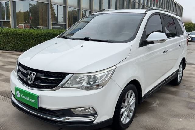 Used Baojun 730 2016 1.5T Manual Comfort Version 7 Seats