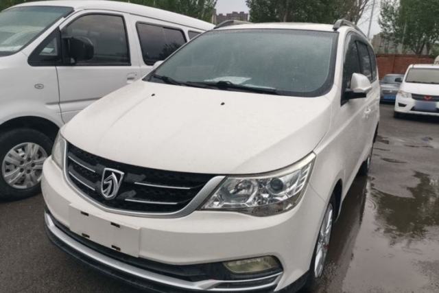 Used Baojun 730 2016 Revised 1.5L Manual Standard Version 7 Seats China V Emission Standard