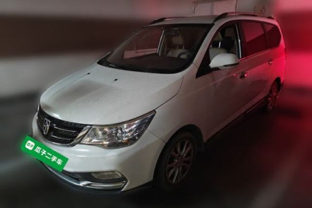 Baojun 730 2016 1.5T Manual Comfort Version 7 Seats usado