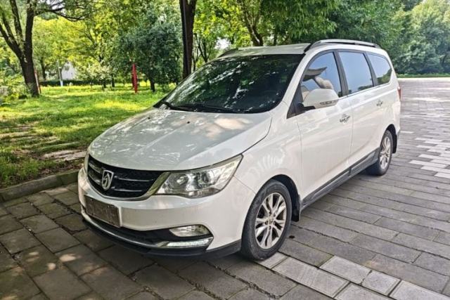 Used Baojun 730 2016 1.5T Manual Comfort Version 7 Seats