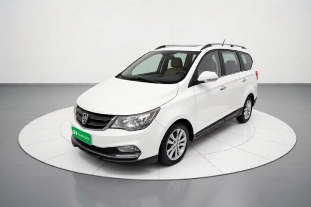 Ojetý Baojun 730 2016 1.5T Manual Comfort Version 7 Seats