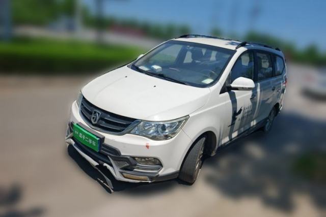Used Baojun 730 2016 1.5L Manual Comfort Version 7 Seats China V Emission Standard
