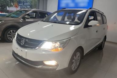 Used Baojun 730 2016 1.5T Manual Comfort Version 7 Seats