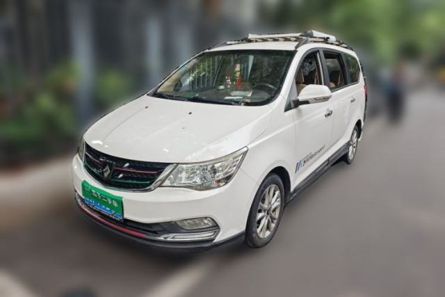 Used Baojun 730 2016 1.5L Manual Comfort Version 7 Seats China V Emission Standard