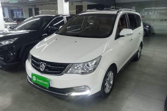 Used Baojun 730 2016 1.8L iAMT Luxury Model 7 Seats