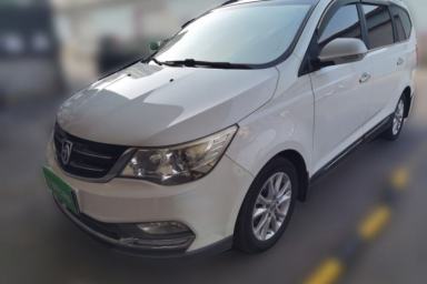 Used Baojun 730 2016 1.5T Manual Comfort Version 7 Seats