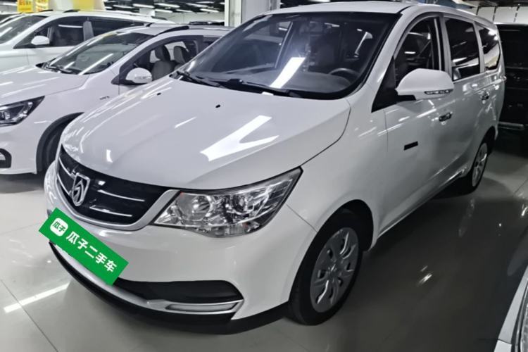 Used Baojun 730 2016 Revised 1.5L Manual Standard Version 7 Seats China V Emission Standard Guazi used car, China used car export, Used car for sale, Used cars, Cheapest cars for sale