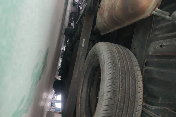 Used Baojun 730 2016 1.5L Manual Comfort Version 7 Seats China V Emission Standard Chassis Rear