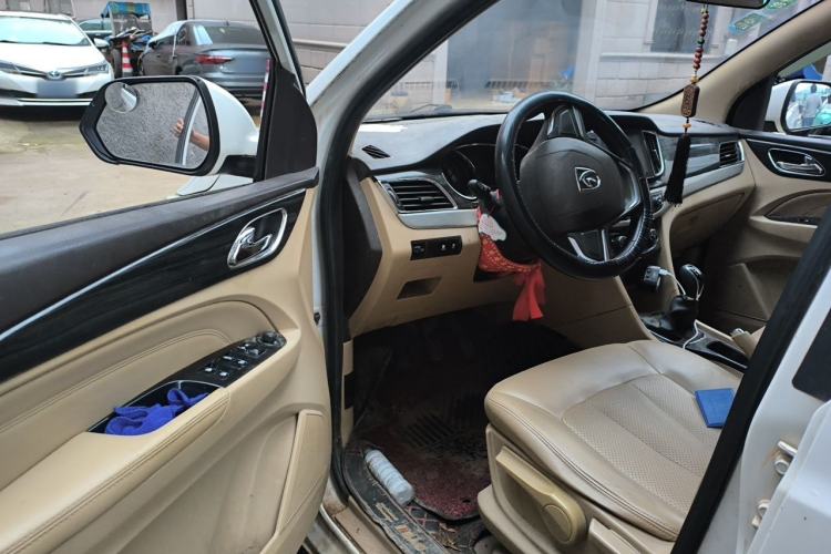 Used Baojun 730 2016 1.5L Manual Comfort Version 7 Seats China V Emission Standard Driver Seat