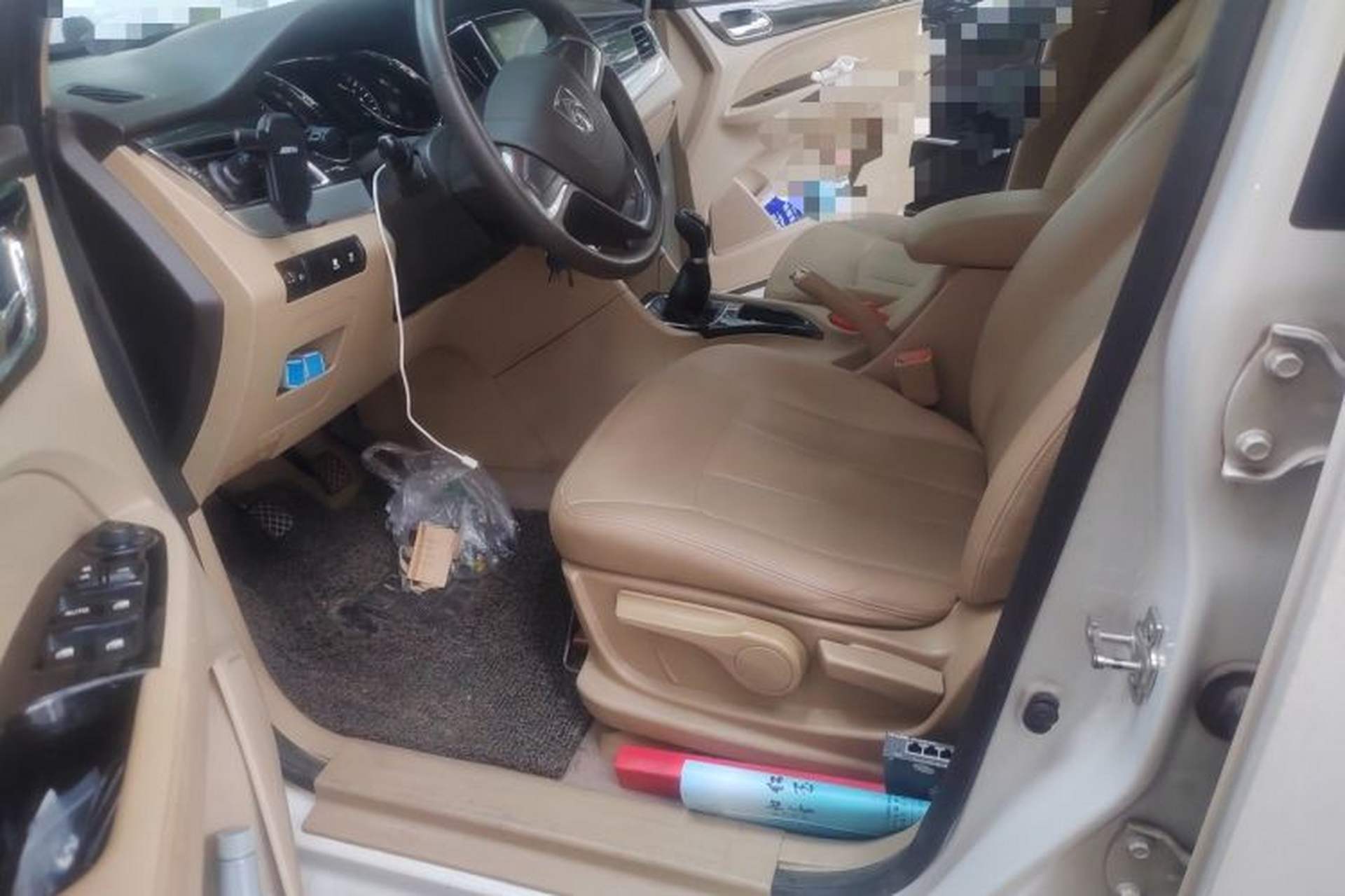 Used Baojun 730 2016 1.5L Manual Comfort Version 7 Seats China V Emission Standard Driver Seat