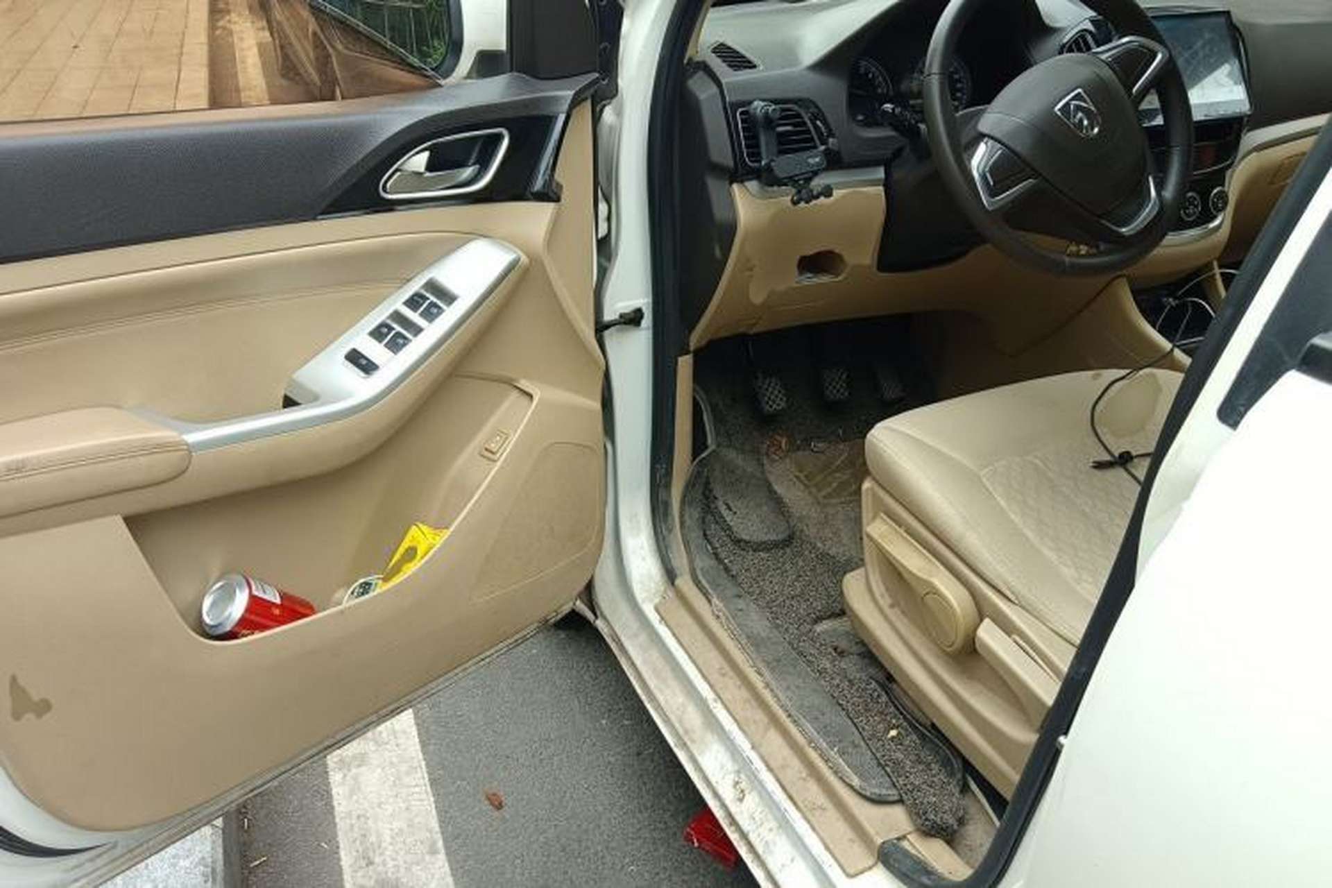 Used Baojun 730 2016 1.5L Manual Value Edition 7 Seats China V Emission Standard Driver Seat