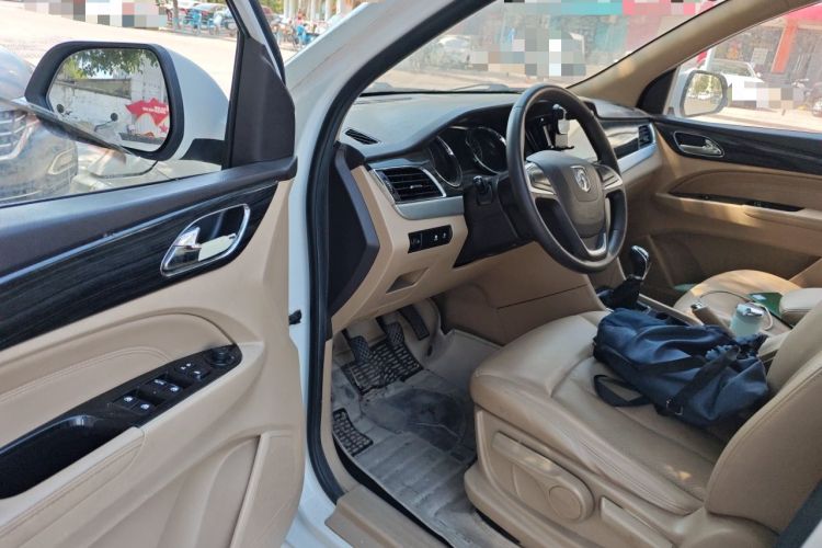 Used Baojun 730 2016 1.5L Manual Comfort Version 7 Seats China V Emission Standard Driver Seat