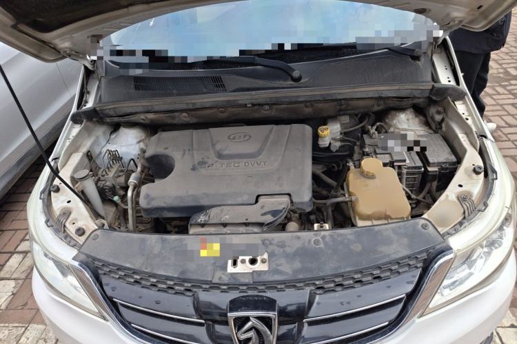 Used Baojun 730 2016 1.5L Manual Comfort Version 7 Seats China V Emission Standard Engine Bay