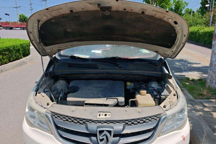 Used Baojun 730 2016 1.5L Manual Comfort Version 7 Seats China V Emission Standard Engine Bay