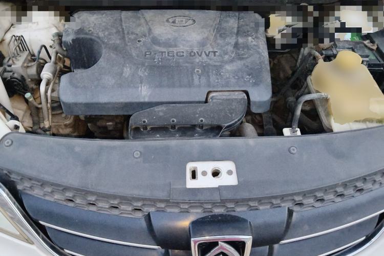 Used Baojun 730 2016 1.5L Manual Luxury Edition 7 Seats Engine Bay