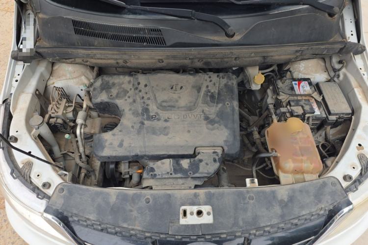 Used Baojun 730 2016 1.5L Manual Luxury Edition 7 Seats Engine Bay