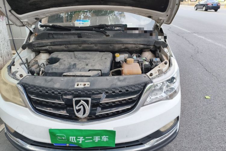 Used Baojun 730 2016 1.5L Manual Comfort Version 7 Seats China V Emission Standard Engine Bay Left