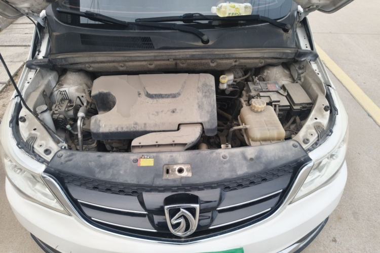 Used Baojun 730 2016 1.5L Manual Comfort Version 7 Seats China V Emission Standard Engine Bay