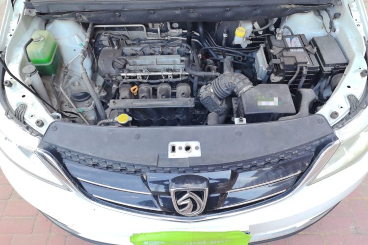 Used Baojun 730 2016 1.8L Manual Comfort Version 7 Seats Engine Bay