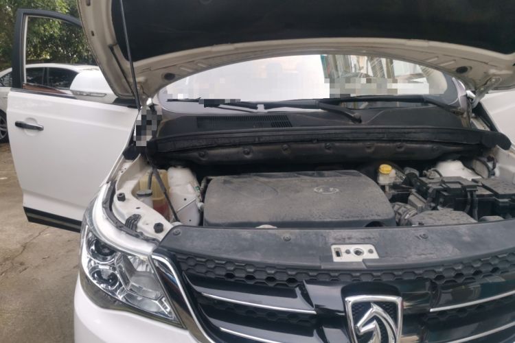 Used Baojun 730 2016 1.8L iAMT Luxury Model 7 Seats Engine Bay Right