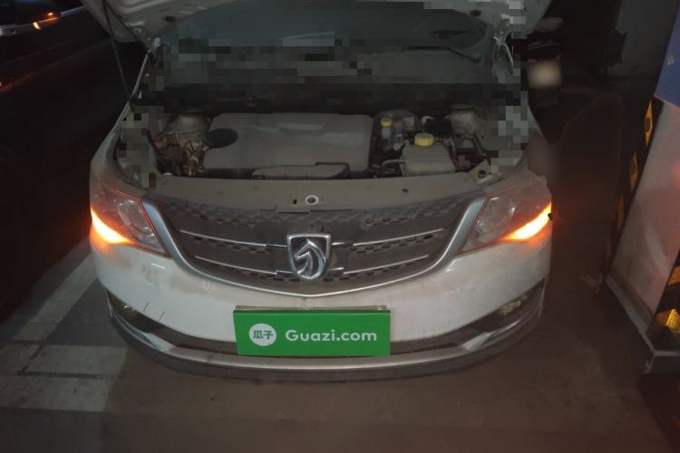 Used Baojun 730 2016 1.5L Manual Value Edition 7 Seats China V Emission Standard Engine Bay