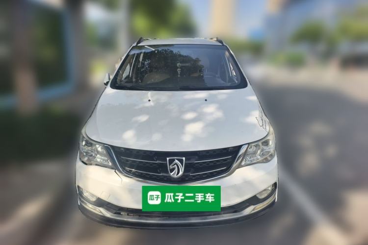 Used Baojun 730 2016 1.5T Manual Standard Version 7 Seats Exterior 1