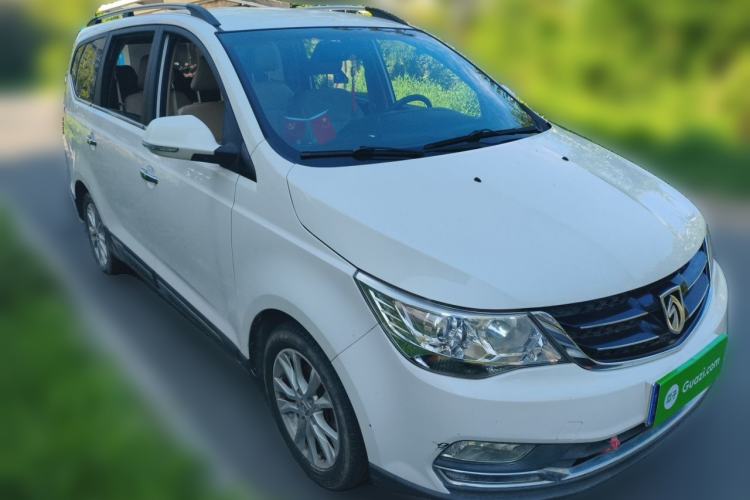 Used Baojun 730 2016 1.5L Manual Comfort Version 7 Seats China V Emission Standard Exterior 2