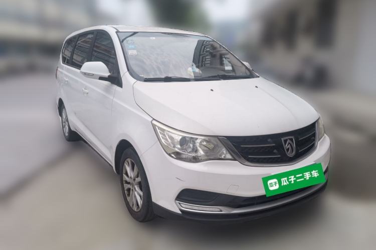 Used Baojun 730 2016 1.5L Manual Standard Version 7 Seats Exterior 2