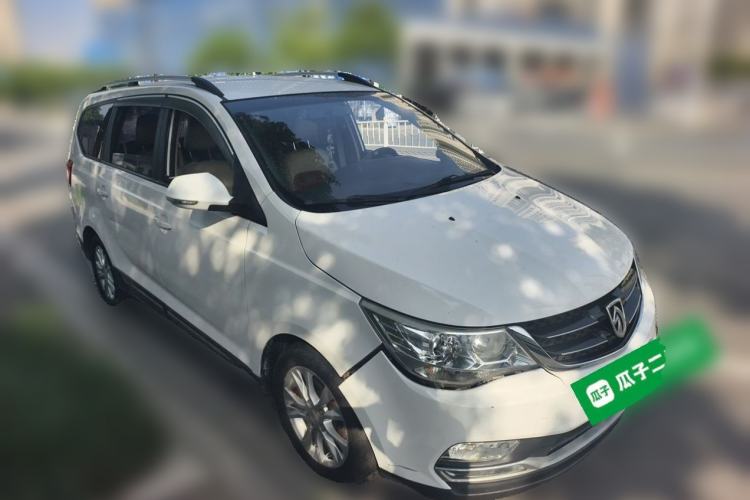 Used Baojun 730 2016 1.5T Manual Standard Version 7 Seats Exterior 2