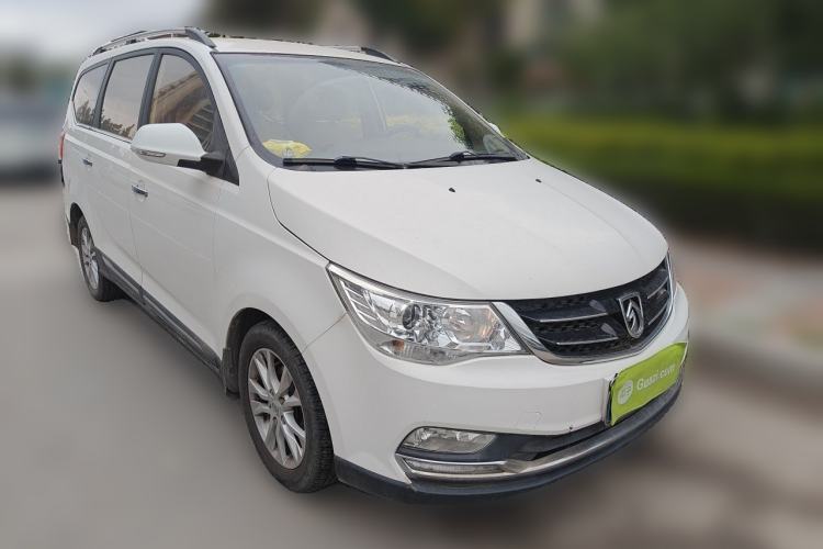 Used Baojun 730 2016 1.5L Manual Comfort Version 7 Seats China V Emission Standard Exterior 2