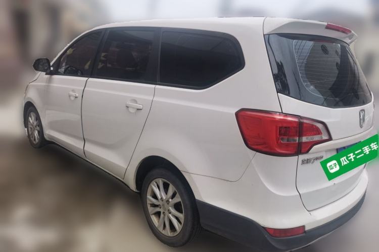 Used Baojun 730 2016 1.5L Manual Standard Version 7 Seats Exterior 3