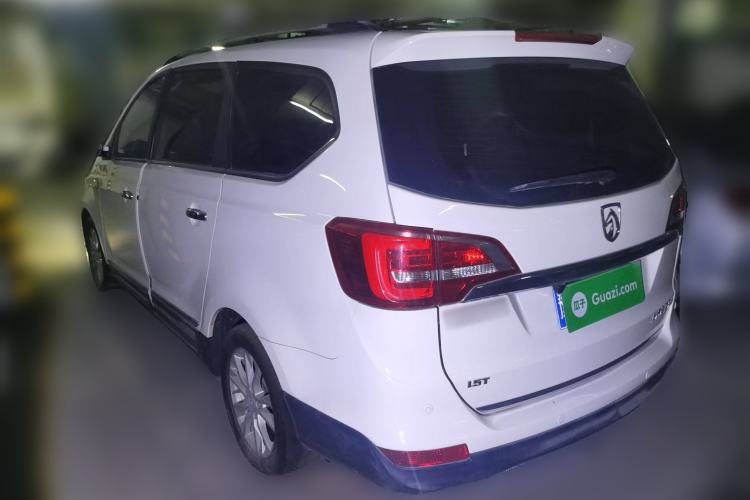 Used Baojun 730 2016 1.5T Manual Luxury Edition 7 Seats Exterior 3