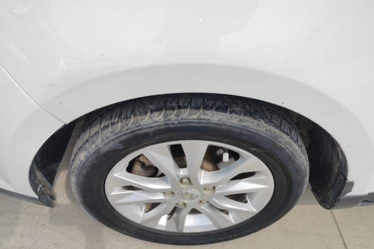 Used Baojun 730 2016 1.5L Manual Comfort Version 7 Seats China V Emission Standard Exterior 4