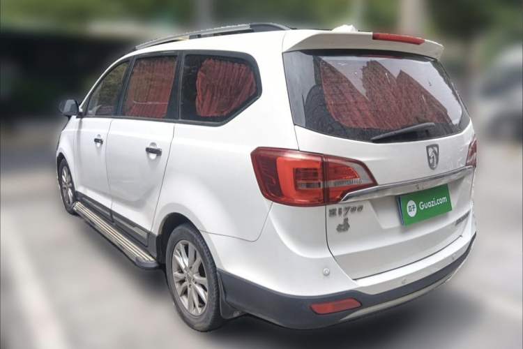 Used Baojun 730 2016 1.5L Manual Luxury Edition 7 Seats Exterior 4