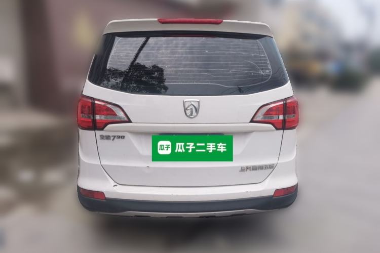 Used Baojun 730 2016 1.5L Manual Standard Version 7 Seats Exterior 4