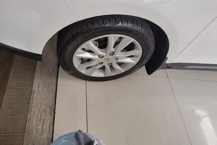 Used Baojun 730 2016 1.5L Manual Comfort Version 7 Seats China V Emission Standard Exterior 4