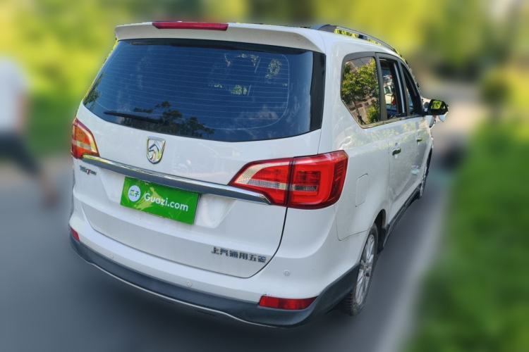 Used Baojun 730 2016 1.5L Manual Comfort Version 7 Seats China V Emission Standard Exterior 5