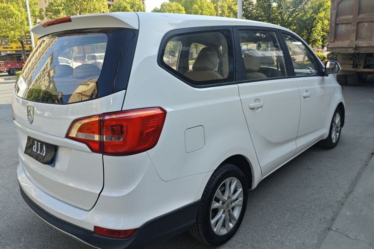 Used Baojun 730 2016 Revised 1.5L Manual Standard Version 7 Seats China V Emission Standard Exterior 5