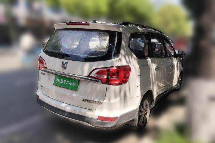Used Baojun 730 2016 1.5T Manual Comfort Version 7 Seats Exterior 5
