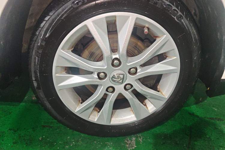 Used Baojun 730 2016 1.5L Manual Comfort Version 7 Seats China V Emission Standard Exterior 7